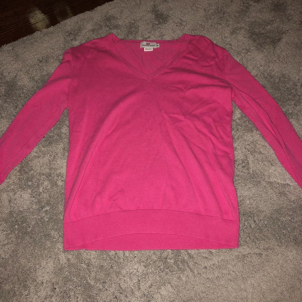 beautiful vineyard vines sweater